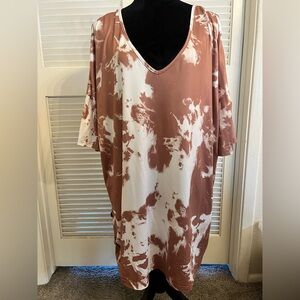 SHEIN Brown and White Tie-Dye V-Neck Blouse